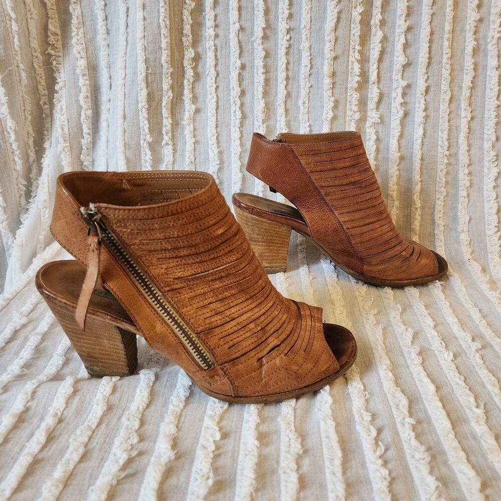 Paul Green Sz 7 Cayanne Brown Cognac Leather Peep Toe Sandal Booties Italian